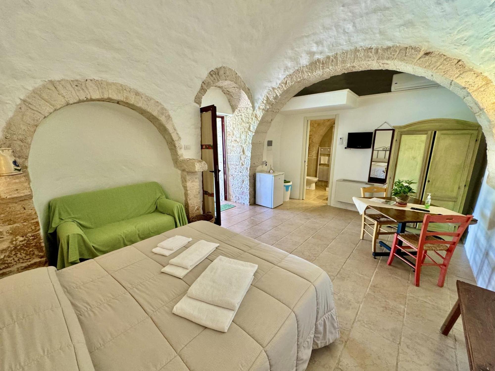 Masseria Ferri Ostuni Exterior photo